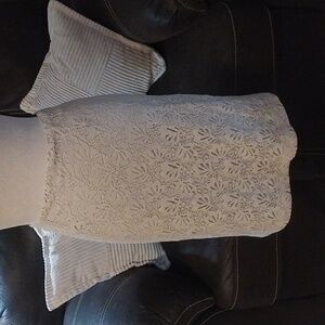 Coldwater Creek Off White Lace Fully Lined Pencil Skirt Size 6